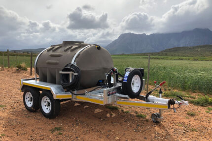 New-Trend-BlinkSleepwa-Galvanised-Water-Tank-Trailer